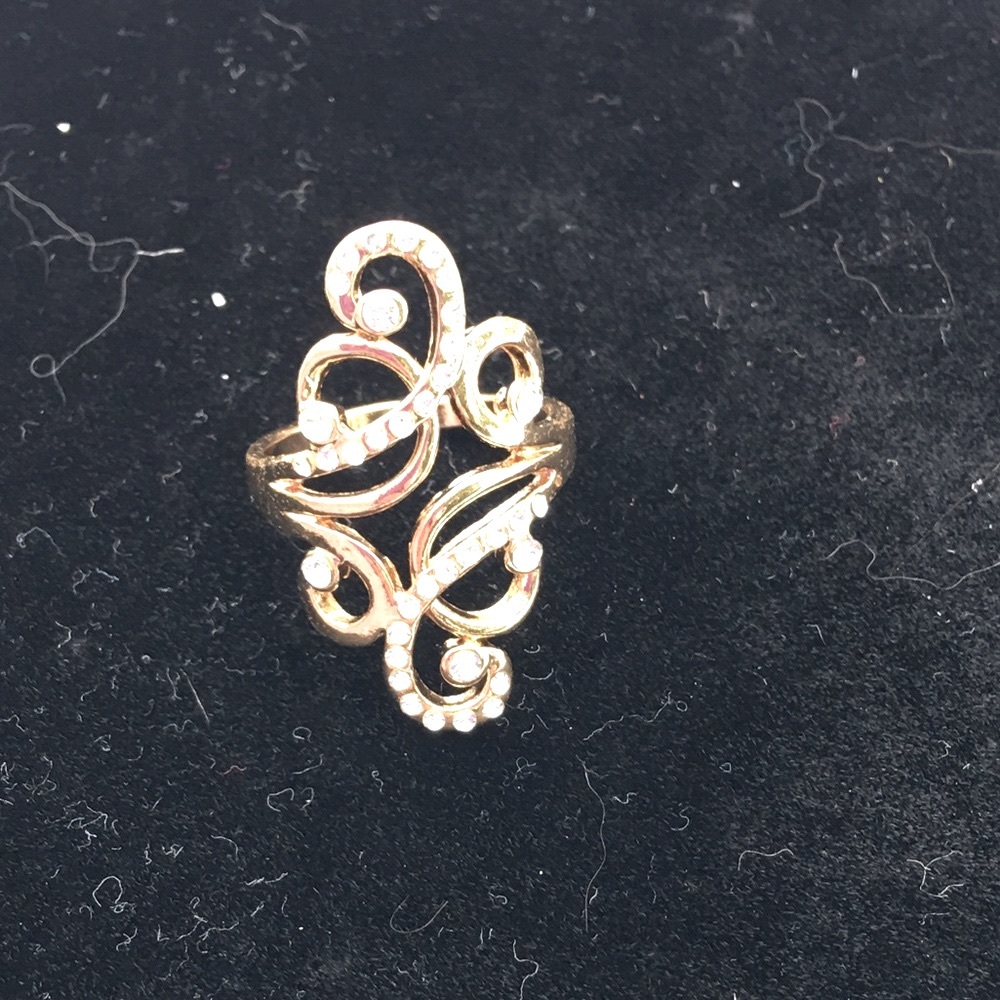Unique Gold & Rhinestone Ring - Picture 3 of 4